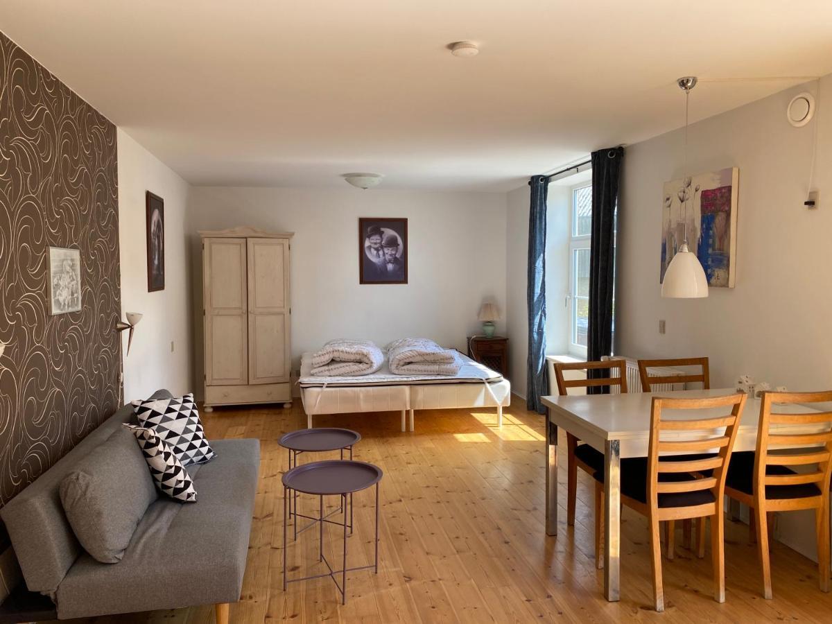 Appartement Stort Vaerelse Med Eget Toilet Og Bad à Gråsten Extérieur photo